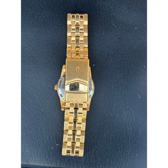 Bulova C960496 Diamond Accent Gold Tone Women’s Watch. New Battery.